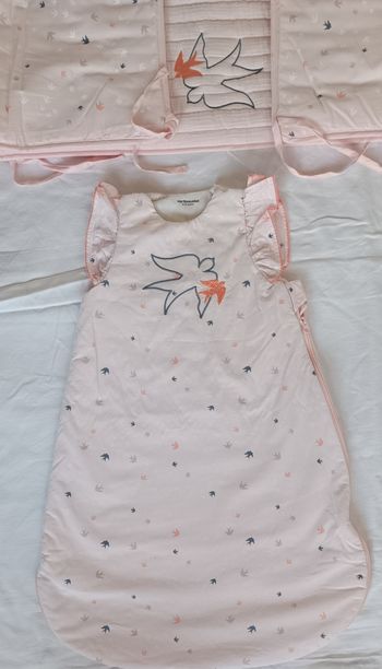 Gigoteuse+tour de lit