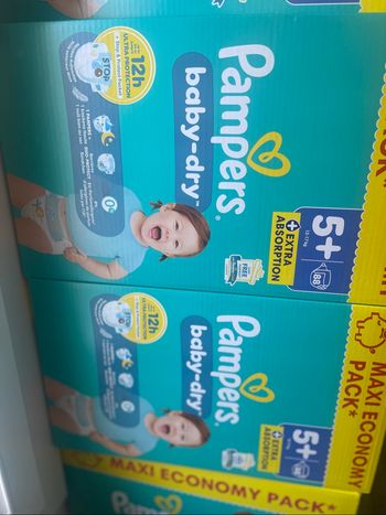 Pampers taille 5+