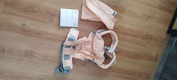 Porte bébé physiologique