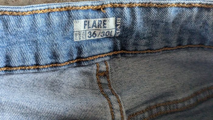 Jean femme Kiabi 36 - photo numéro 2