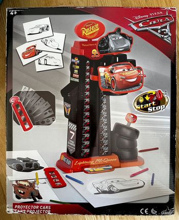 Projecteur de dessins cars