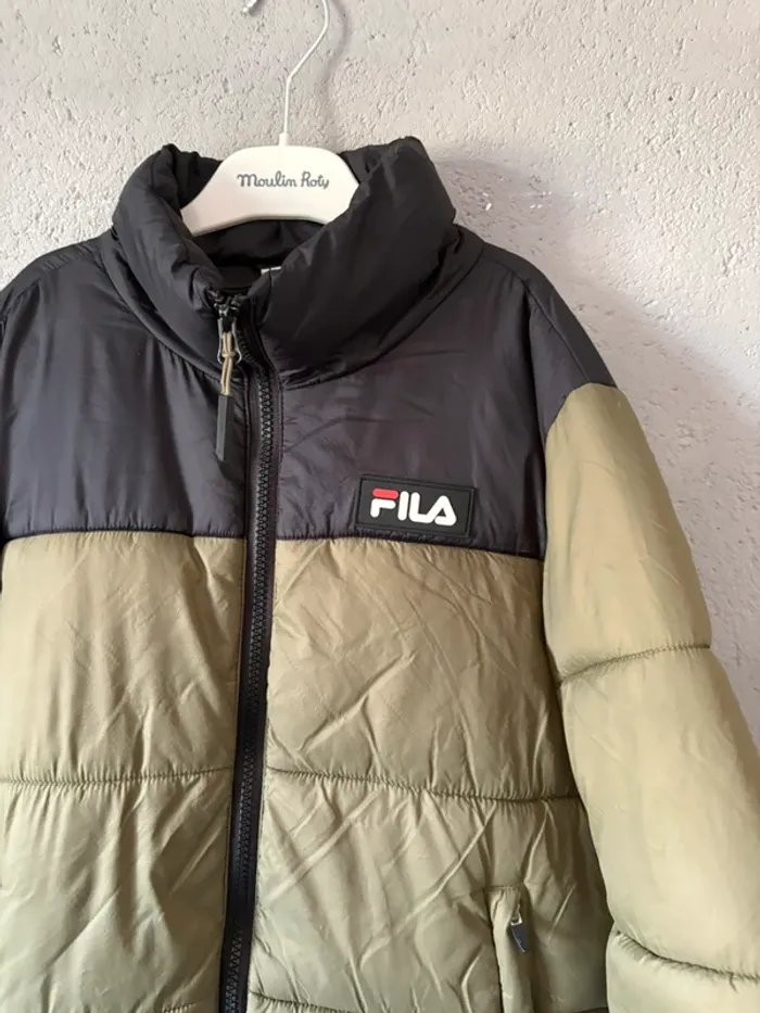 Blouson Fila 9-10ans 🚗 - photo numéro 3