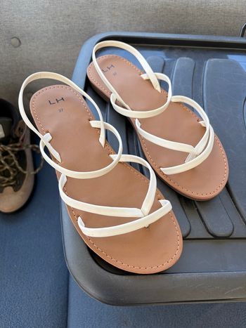 Chaussures plates taille 36 été 