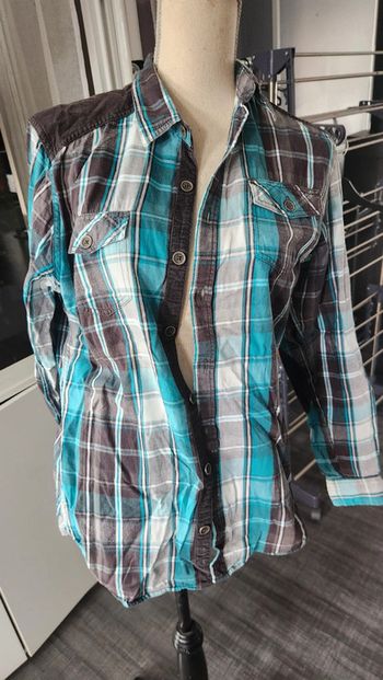 Chemise manches longues a carreaux