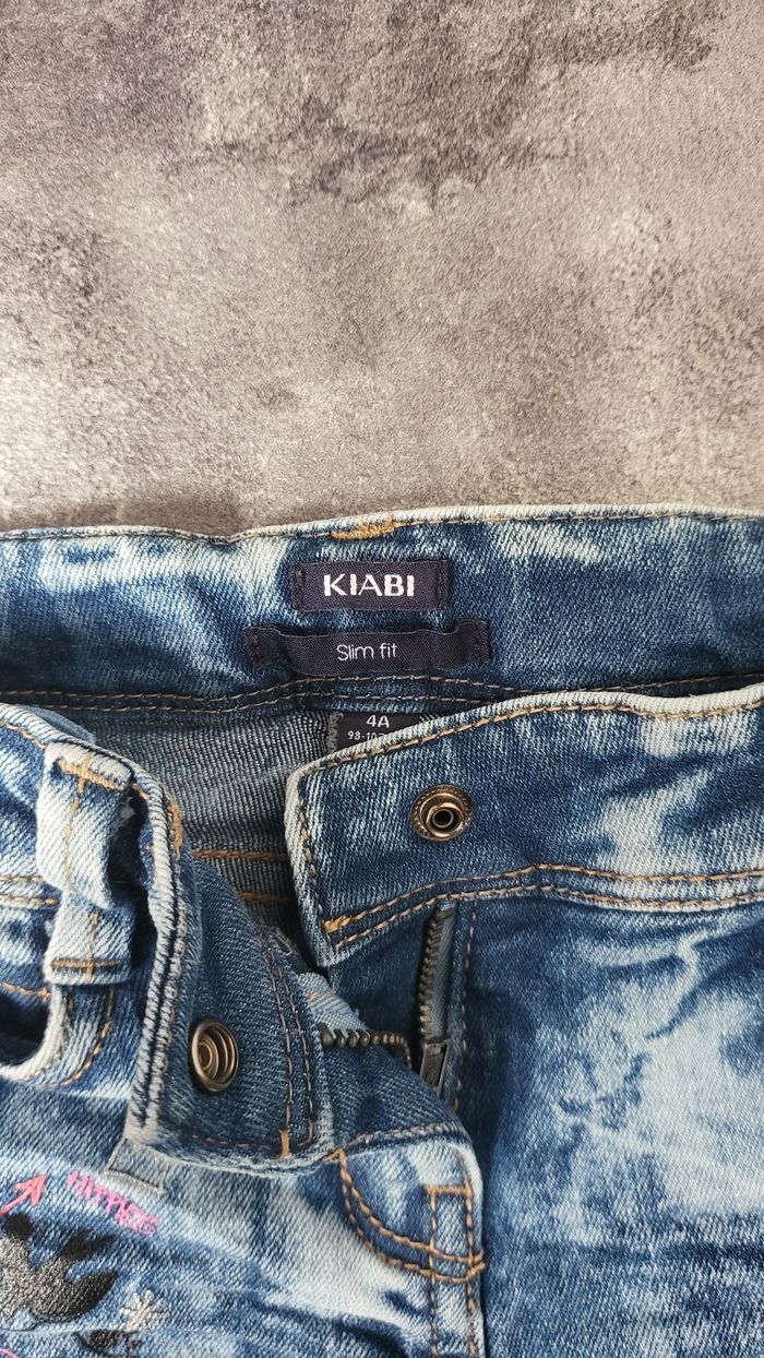 Jean slim fille 4 ans kiabi très bon état - photo numéro 5