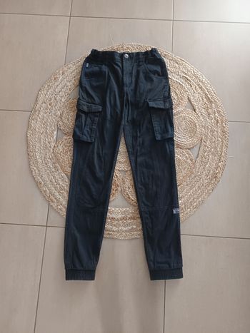 Pantalon cargo