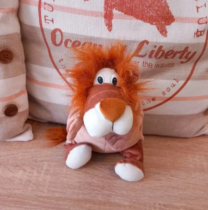 Peluche lion supertoys petit model 30cm marron satiné, très rare - photo numéro 7
