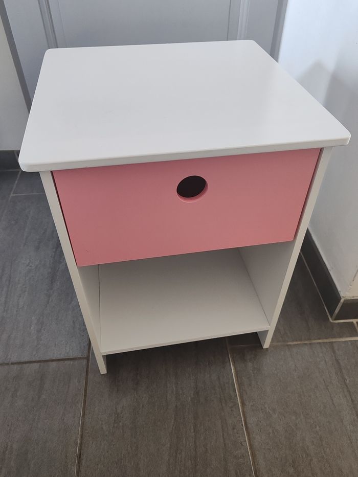 Table chevet