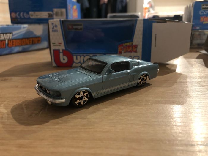 Miniature burago Ford mustang - photo numéro 2