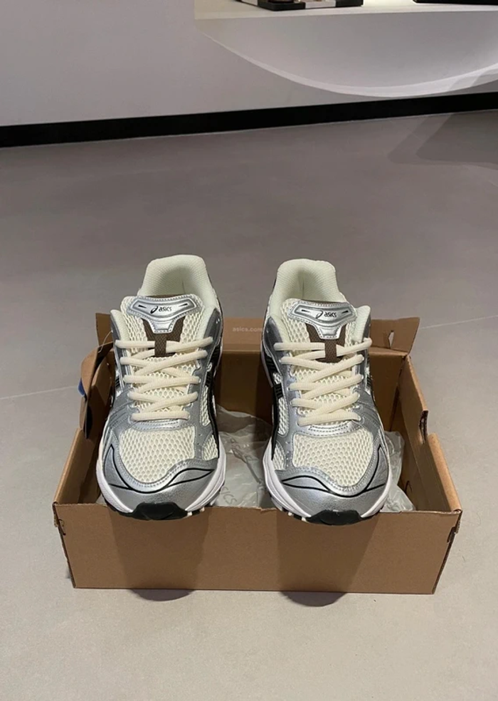 Asics Gel-Kayano 14 Blanc Argent Noir 41.5 - photo numéro 3