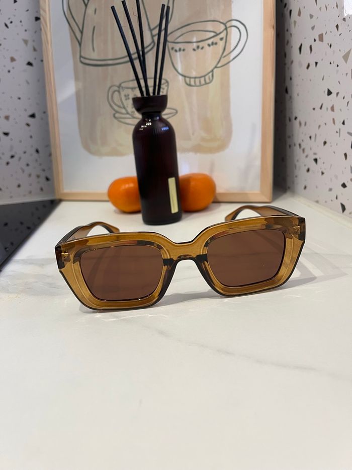 Lunette soleil tendance style rétro vintage champagne bulle tea - photo numéro 1