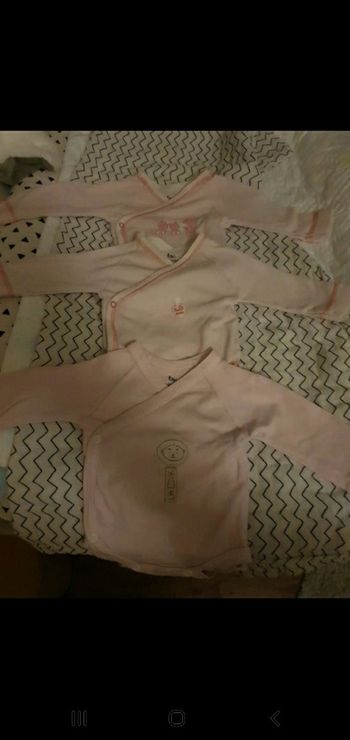 Lot de trois body fille