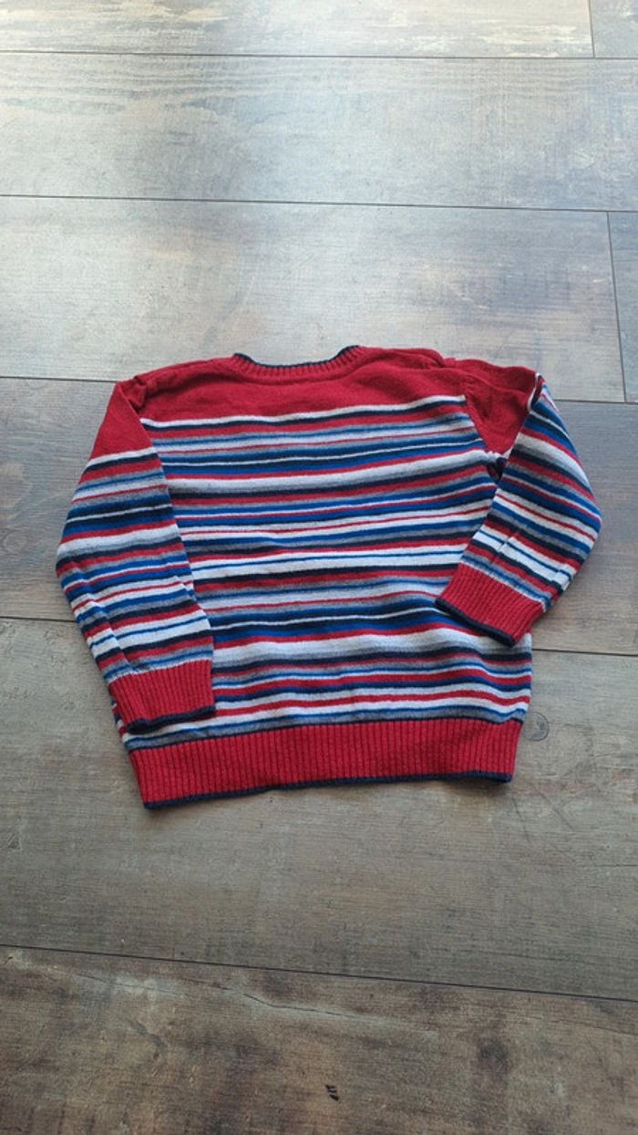 Pull benetton 12 mois en très bon état - photo numéro 5