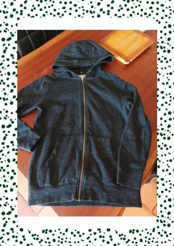Veste sweat à capuche 12 ans