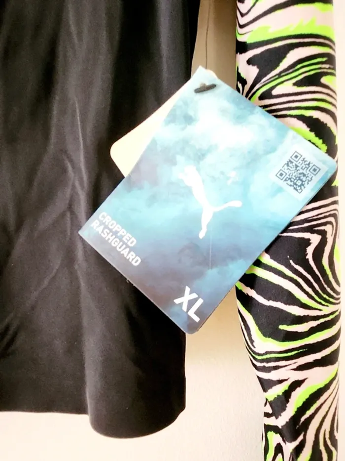 Veste sport PUMA Cropped Rashguard - Taille XL - Neuf avec étiquette - photo numéro 4