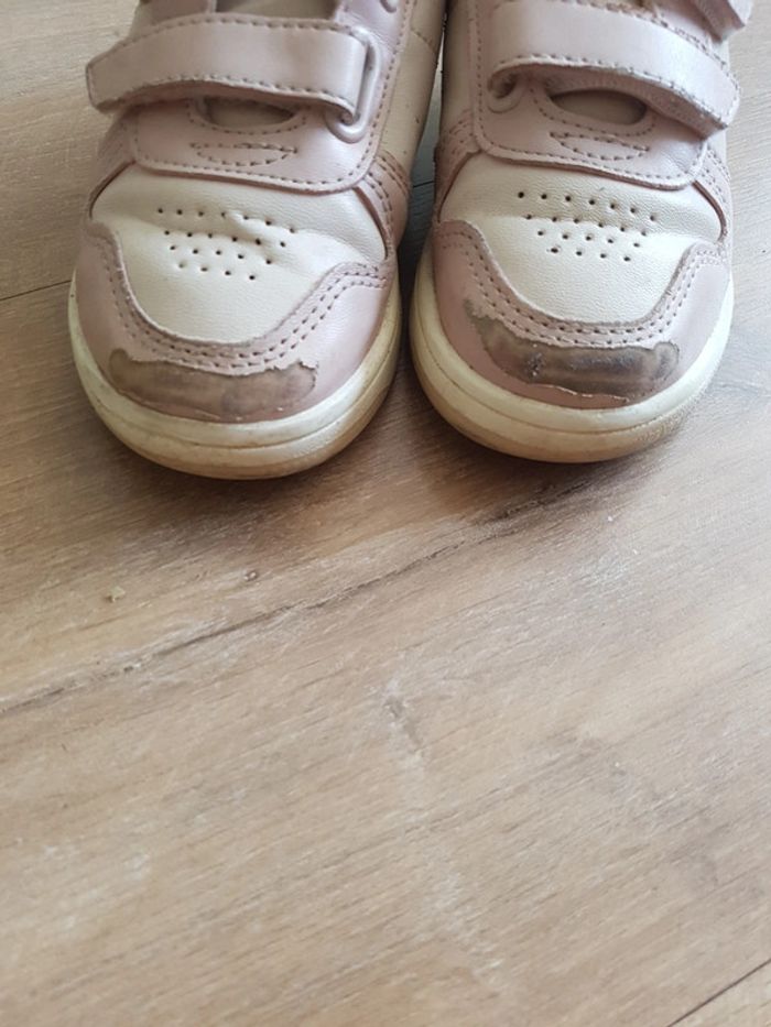 Chaussures 24 - photo numéro 5