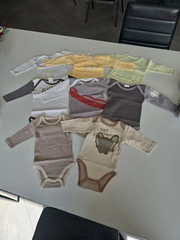 Lot de 8 bodies manches longues - 3 mois
