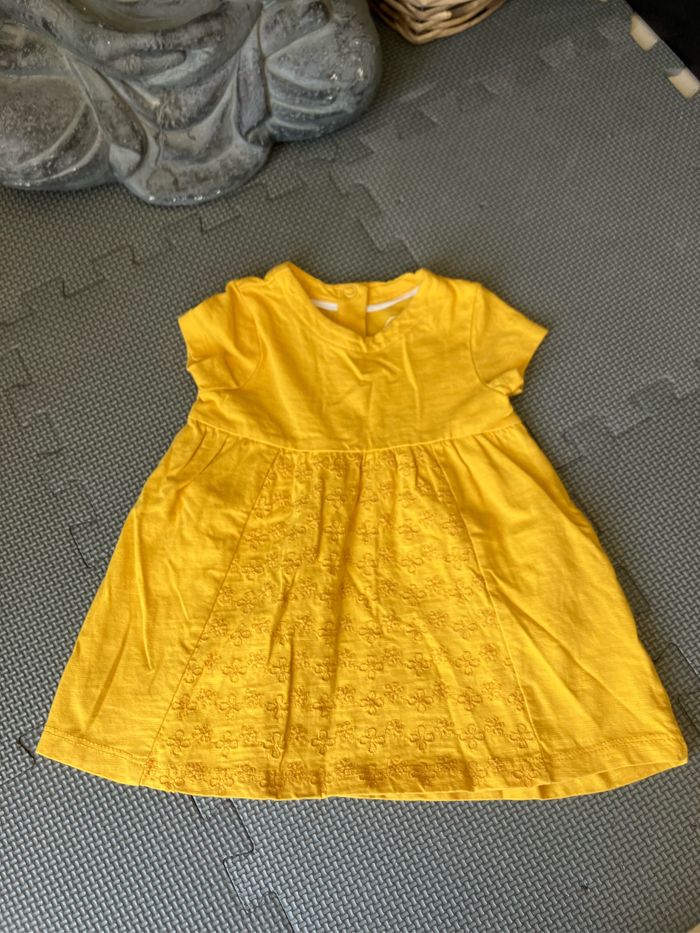 Lot robes été 3 mois - photo numéro 6