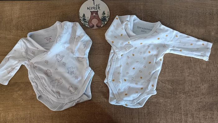 Lot 3 bodys 1 mois - photo numéro 4