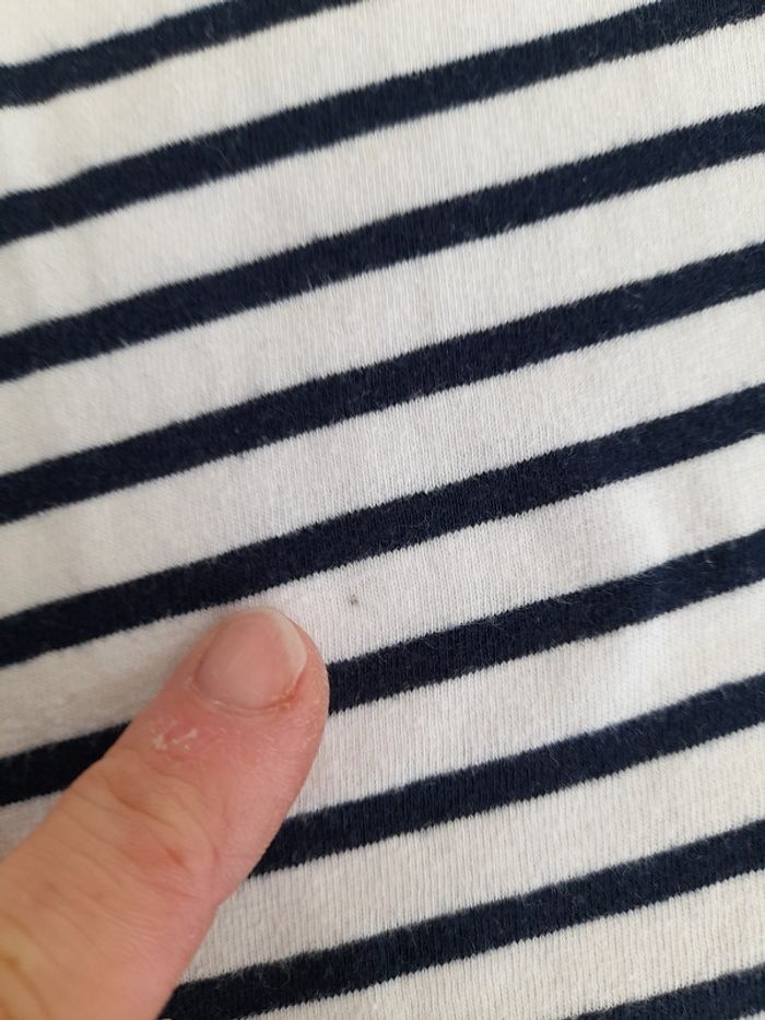 Lot de haut 8 ans garçon - photo numéro 9