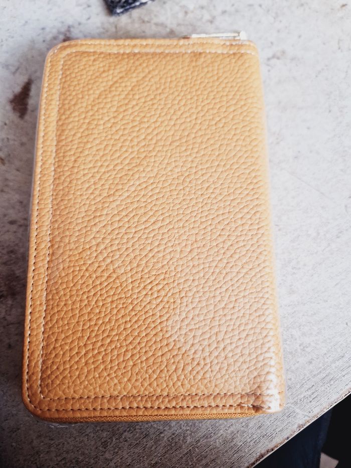 Portefeuille marron - photo numéro 2