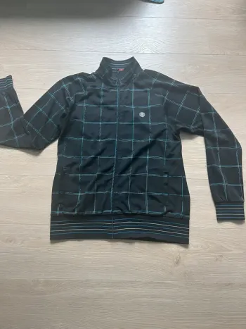 Veste à carreaux élément