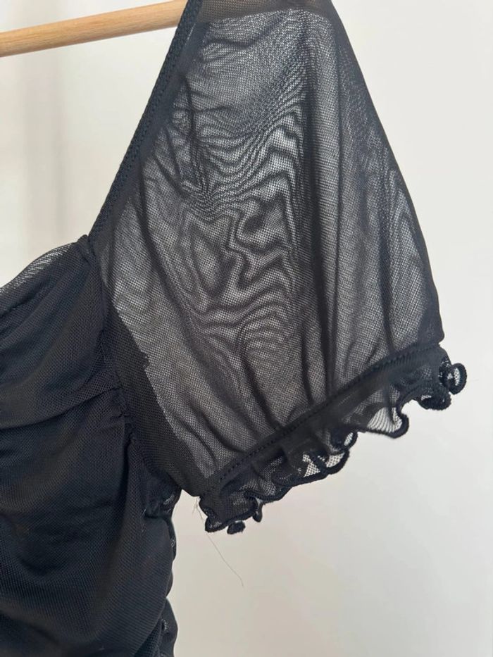 Top court à volants en tulle épaule nue noir M H&M - photo numéro 4