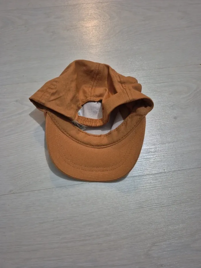 Casquette brune winnie l'ourson - photo numéro 3