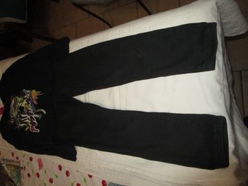 1 jeans skinny 1 t shirt monster 6 ans