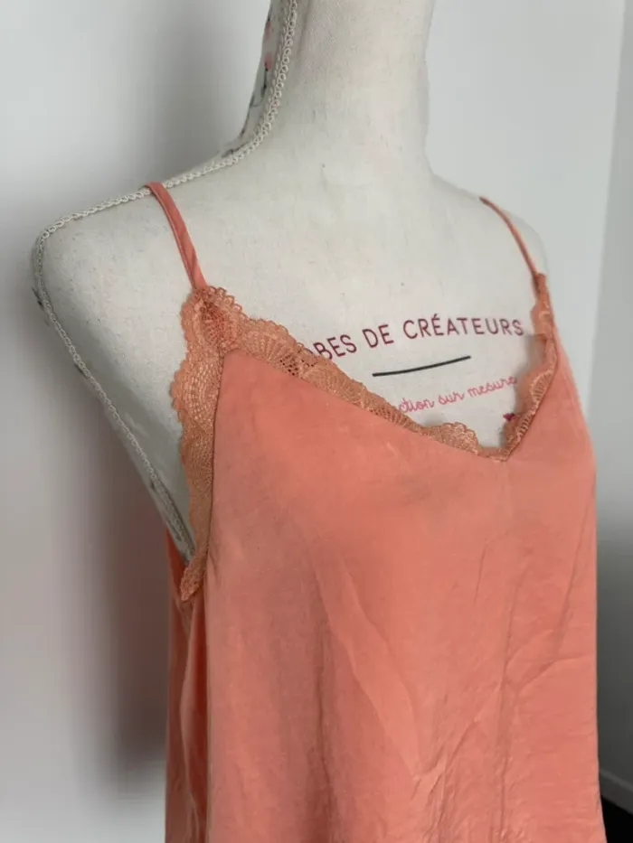 Débardeur satiné avec dentelle Pimkie taille L ou 40 - photo numéro 2
