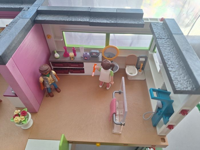 Maison moderne playmobil 5574 + piscine et extension - photo numéro 6