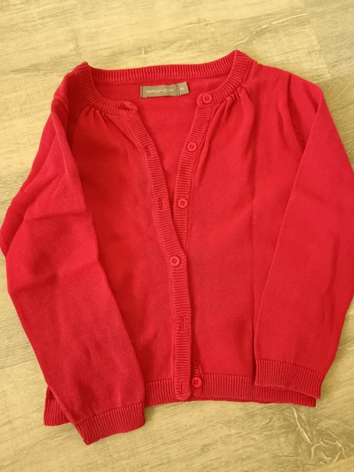 Lot de 3 gilets 4 ans - photo numéro 2