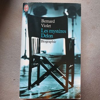 Les mystères Delon