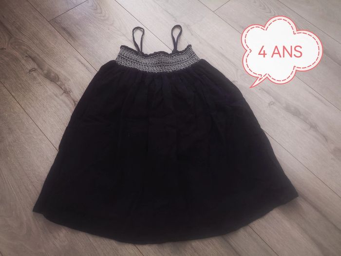 Robe été taille 4 ans 🔁