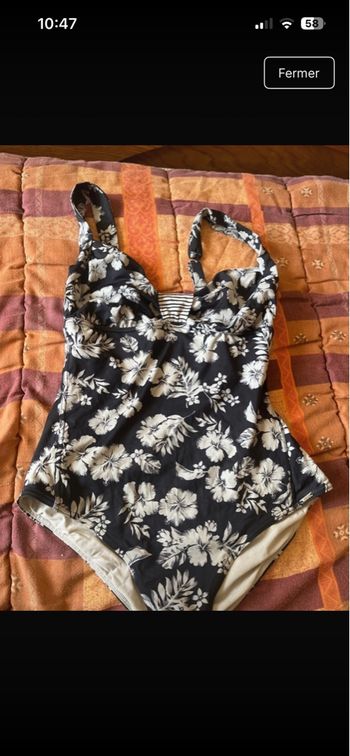 Maillot de bain 1 pièce taille 40