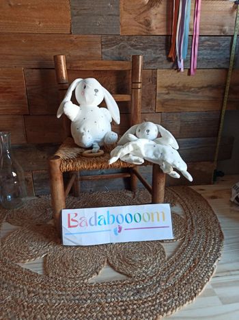 peluche doudou lapin musical Kiabi blanc