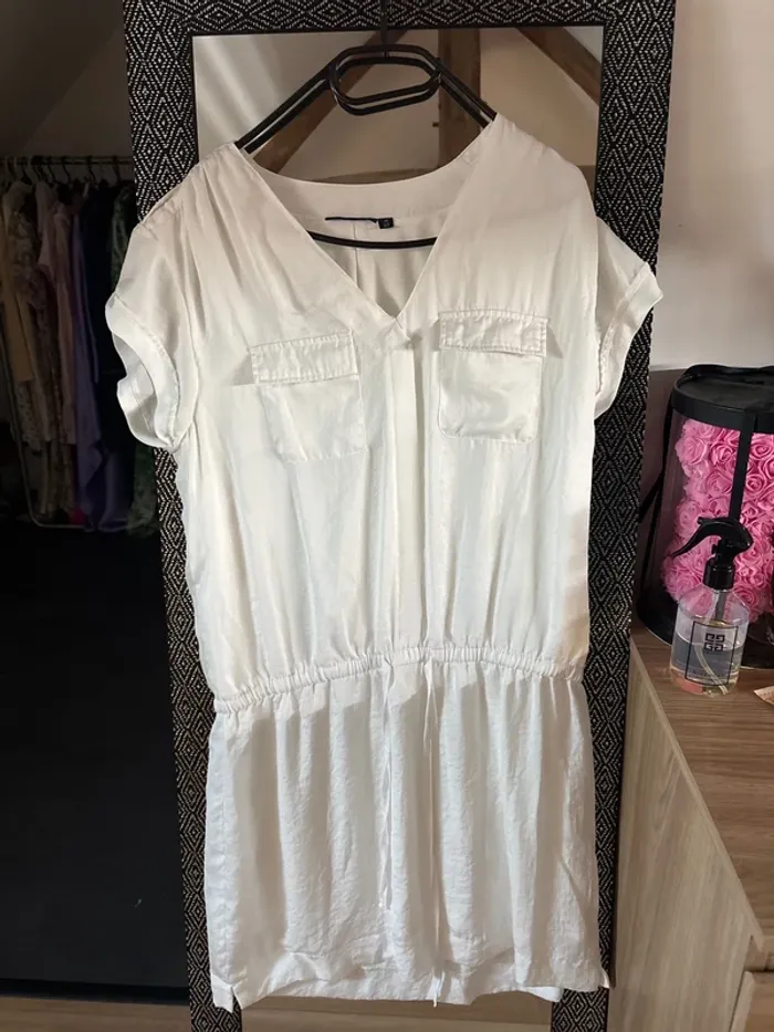 robe blanche
