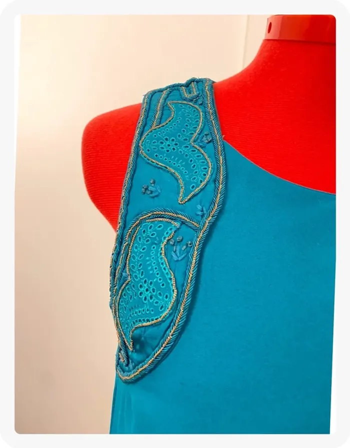 Blouse bleu canard et perles See U soon - photo numéro 2