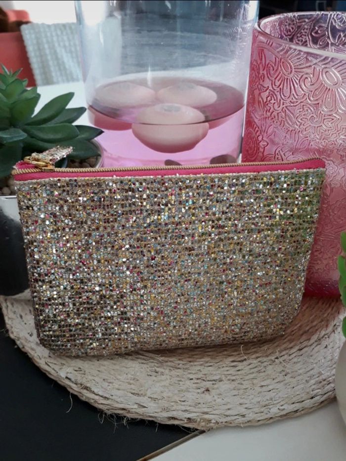 Porte-monnaie Pailletée Neuf🌿🌈 - photo numéro 3