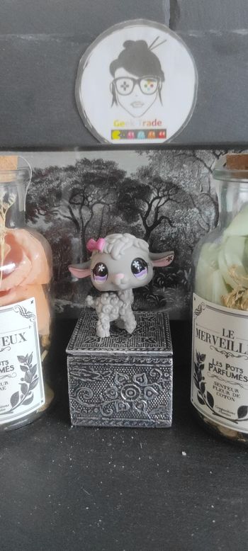 My Littlest Petshop Pet Shop LPS Authentic sheep Lamb 477 Mouton Hasbro