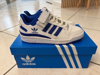 Adidas forum low taille 36 