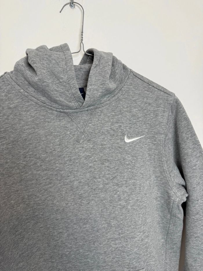 Sweat à capuche Nike gris logo brodé taille 13-15 ans - photo numéro 2