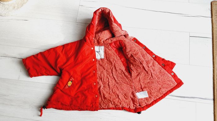 Vêtement bébé fille manteau rouge 18 mois - photo numéro 2