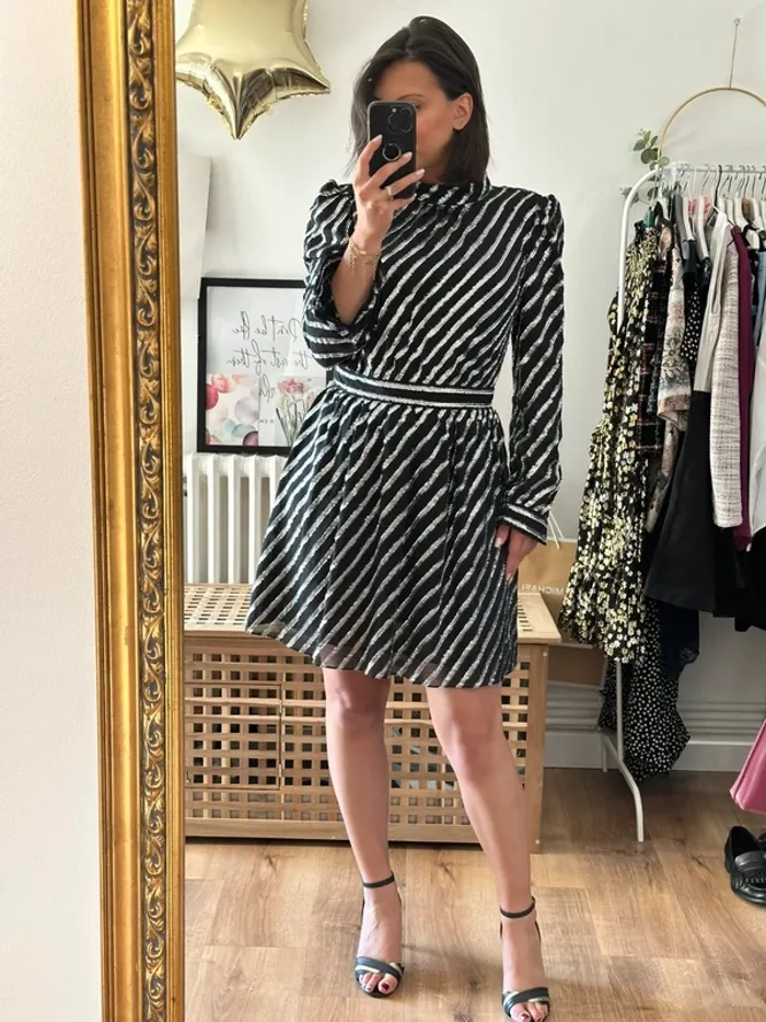 Robe Michael Kors noire et argentée taille 38 - photo numéro 3