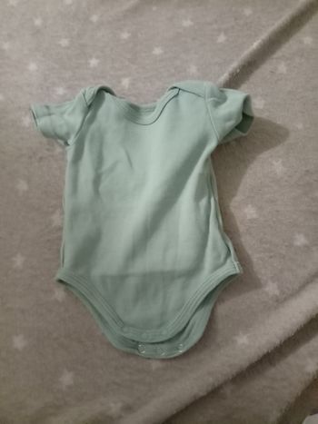 Lot de 2 body 1 mois