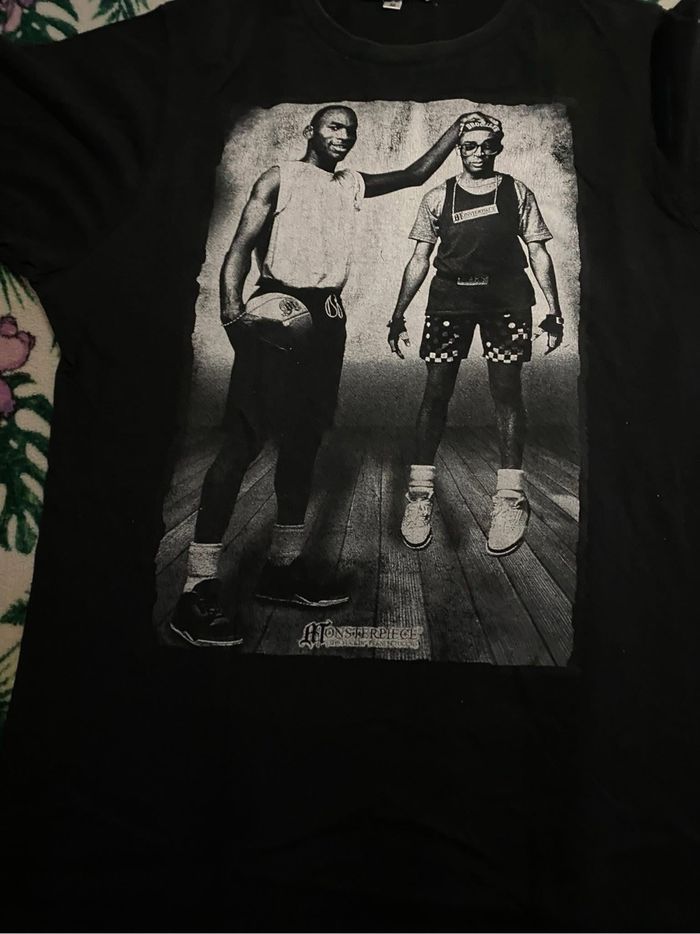 Tee-shirts