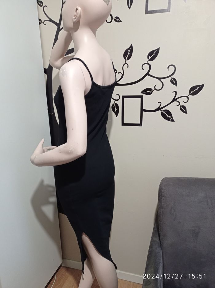 Robe noir de Amisu 38 *Spécial FETE* ref 477 P16 - photo numéro 4