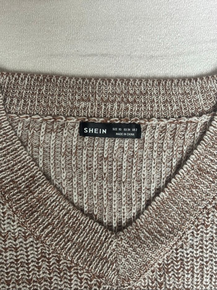 Pull à col V Shein taille XS marron et blanc - photo numéro 5