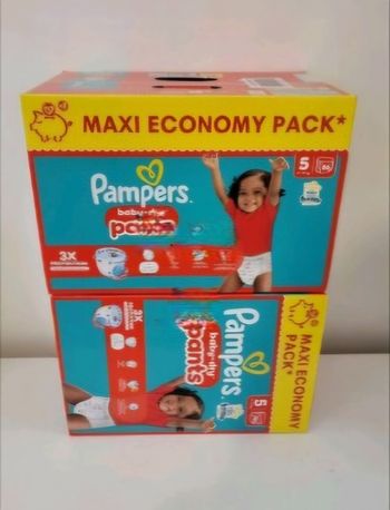 Lot 2 cartons pampers maxi pack pants taille 5