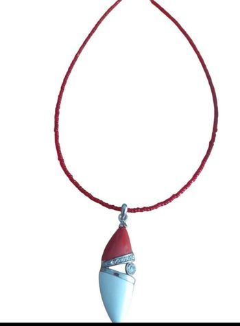 Collier avec pendentif n°35